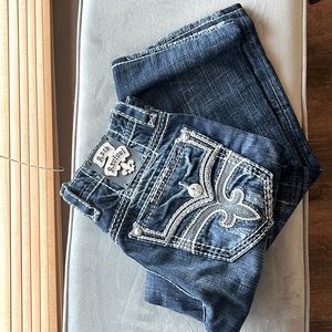 Men’s Rock Revival blue denim jeans. Size 32. Straight fit.